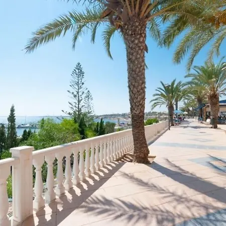 Torrebeach شقة *